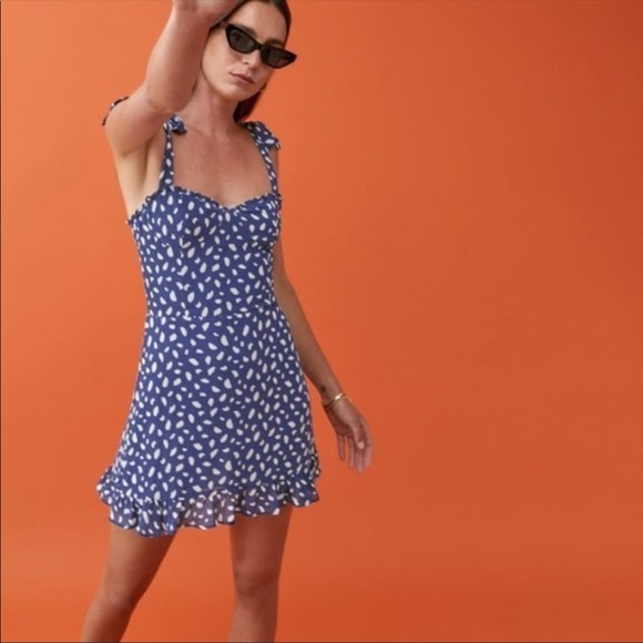 Reformation Christine Dress  Moray - Picture 5 of 15